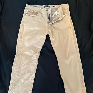 32x30 Lucky Brand 121 Slim Khakis
